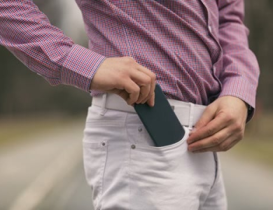 Cách giảm tác động xấu của sóng điện thoại lên cơ thể